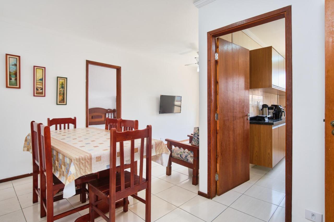 Apartamento A 100 Metros Da Praia, Bem Localizado, Com Ar Condicionado E Wi-Fi - 14 - Edificio Lenamar II Ubatuba Ngoại thất bức ảnh